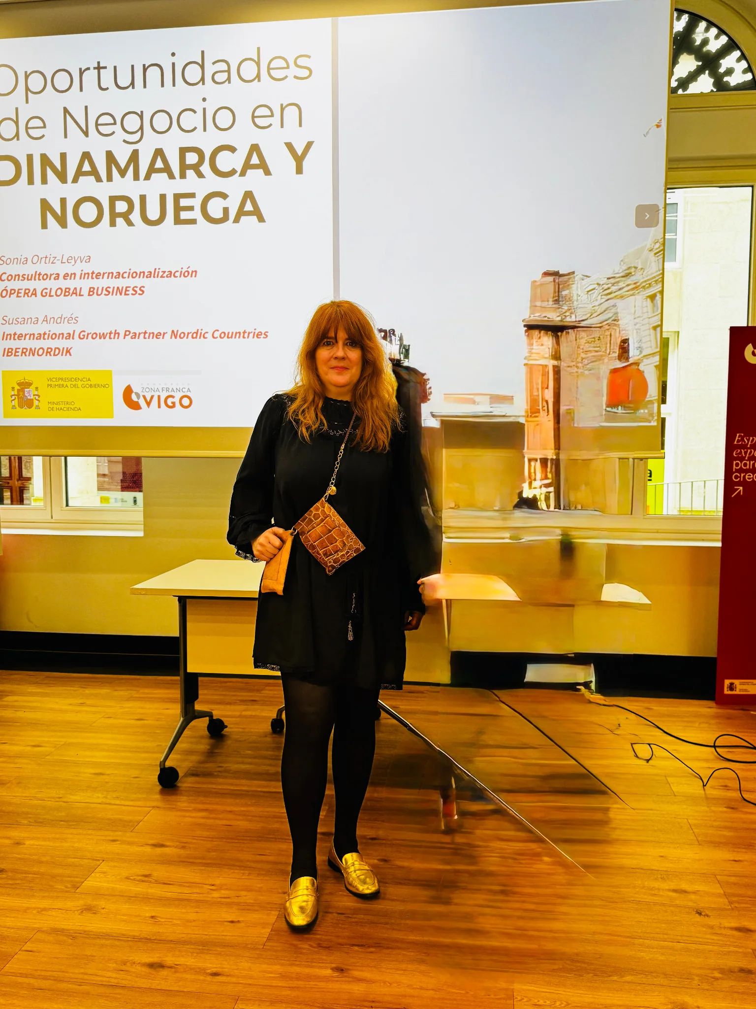 Susana Andrés Omella en presentación sobre Dinamarca y Noruega